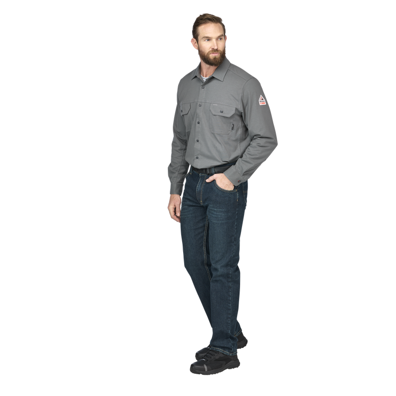 Men's Straight Fit Jean with Stretch image number 9
