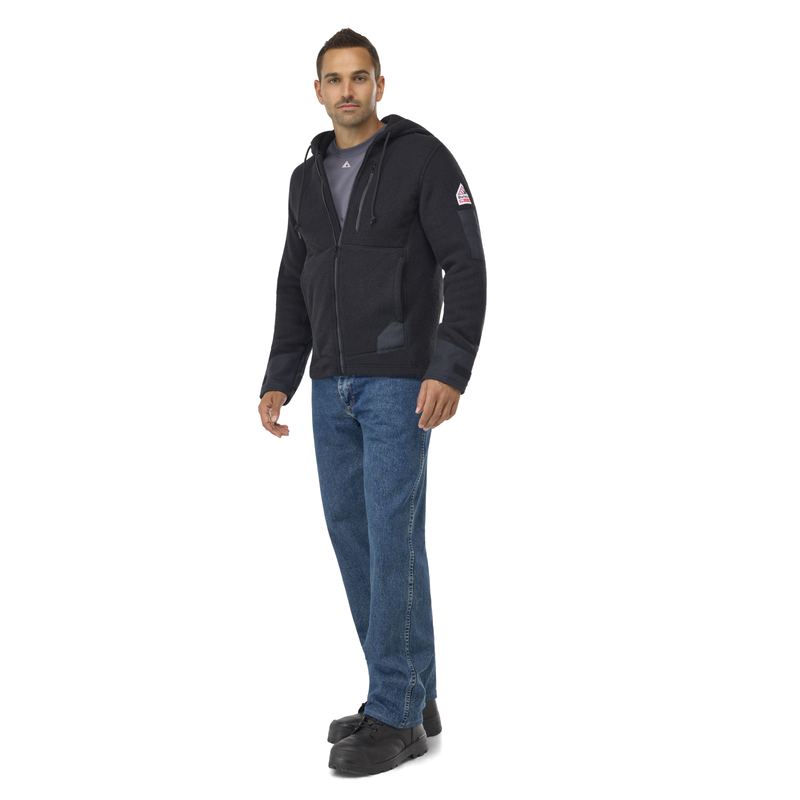Men's Loose FR Stonewashed Jean image number 10