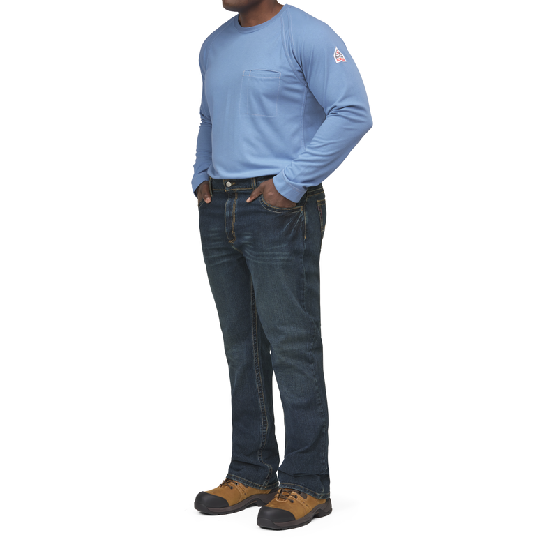 Men's Relaxed Fit Bootcut Jean with Stretch image number 17