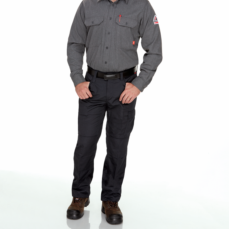 iQ Series&reg; Men's Lightweight Comfort Woven Shirt image number 4