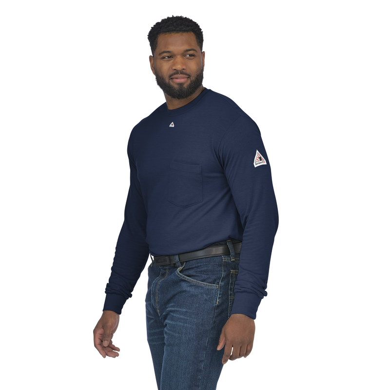 Men's Lightweight FR Long Sleeve T-Shirt image number 2