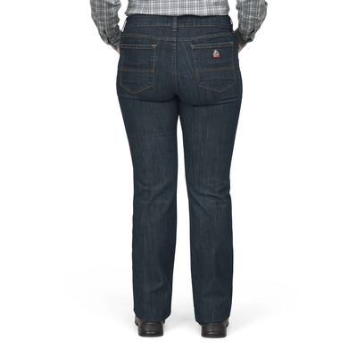 Women's Straight Fit Jean with Stretch