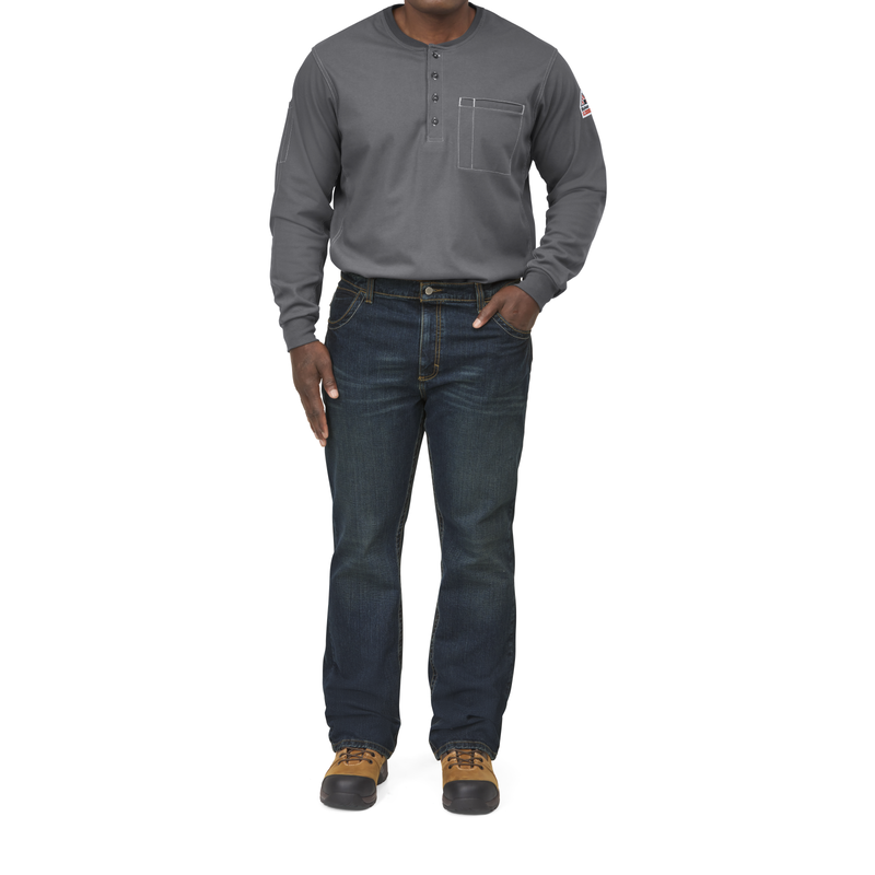 Men's Relaxed Fit Bootcut Jean with Stretch image number 13